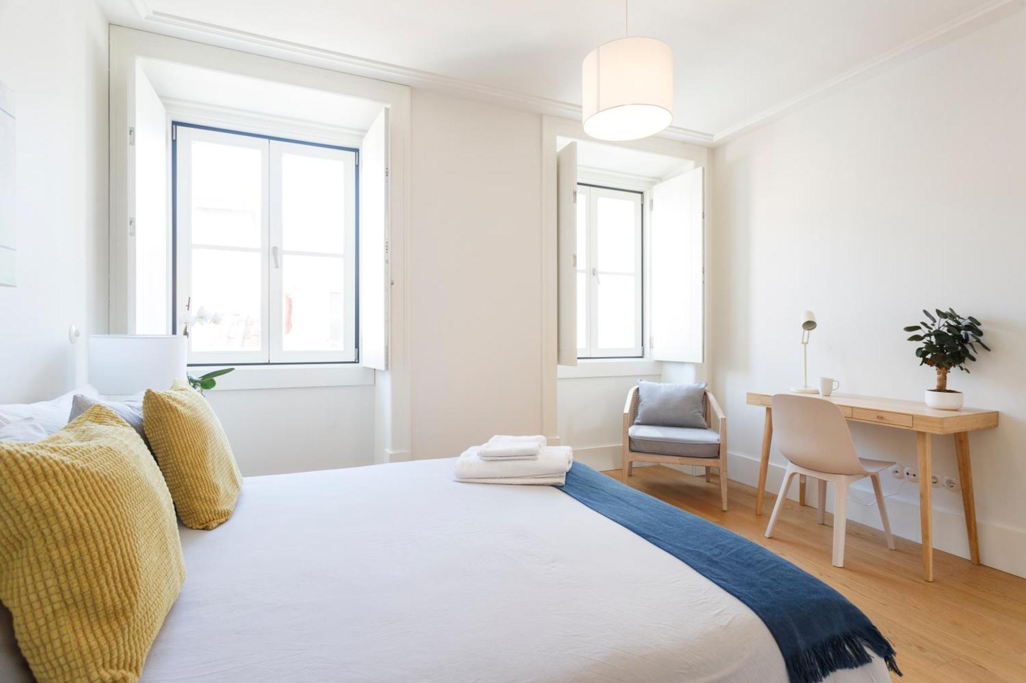 Luxury With Balcony In Downtown Lissabon